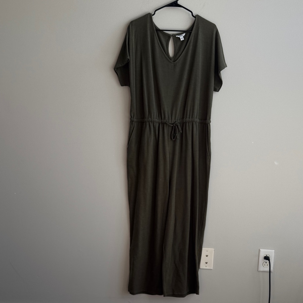 Elegant Olive Green Jumpsuit